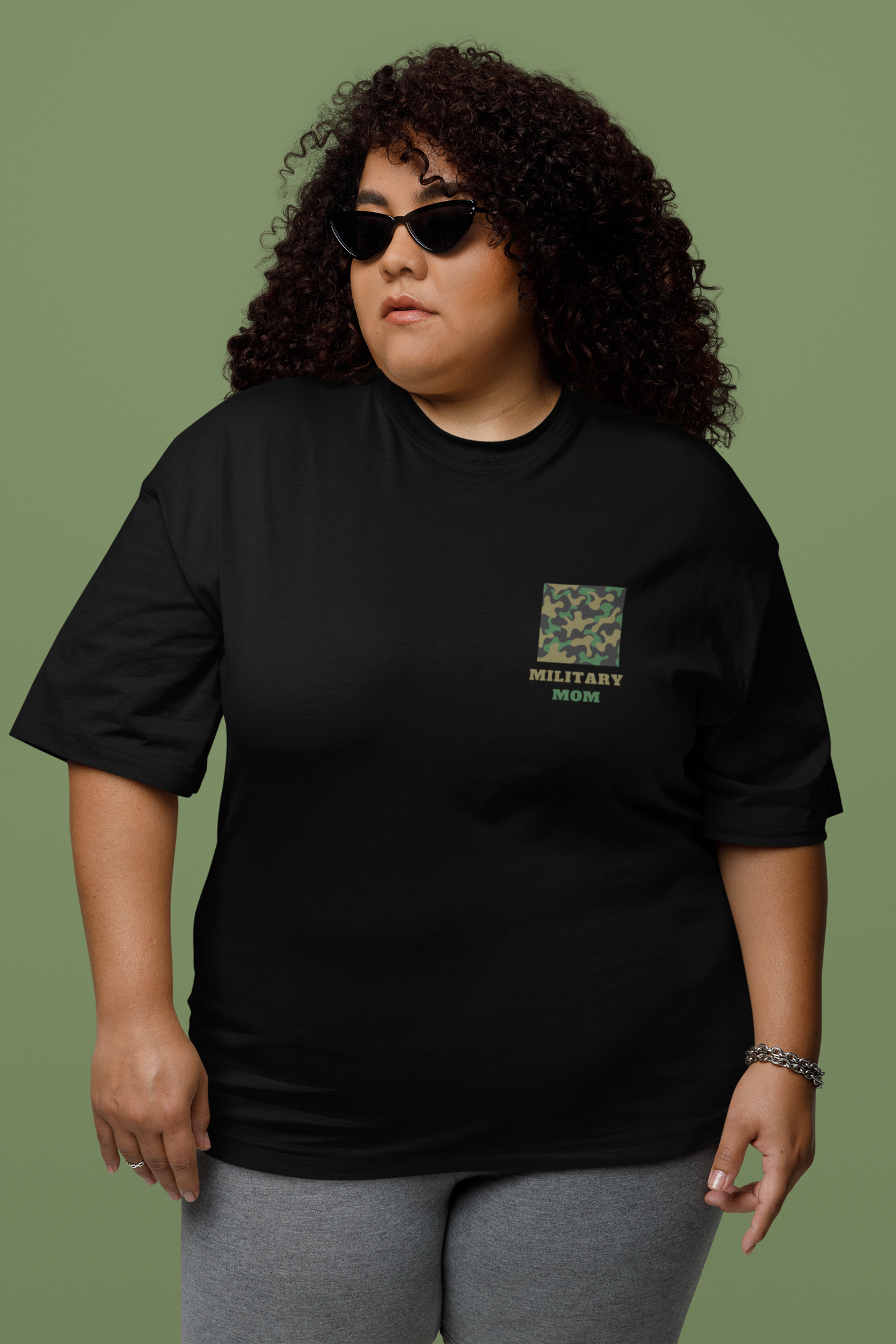 Military Mom T-shirt (Oversized & Unisex)