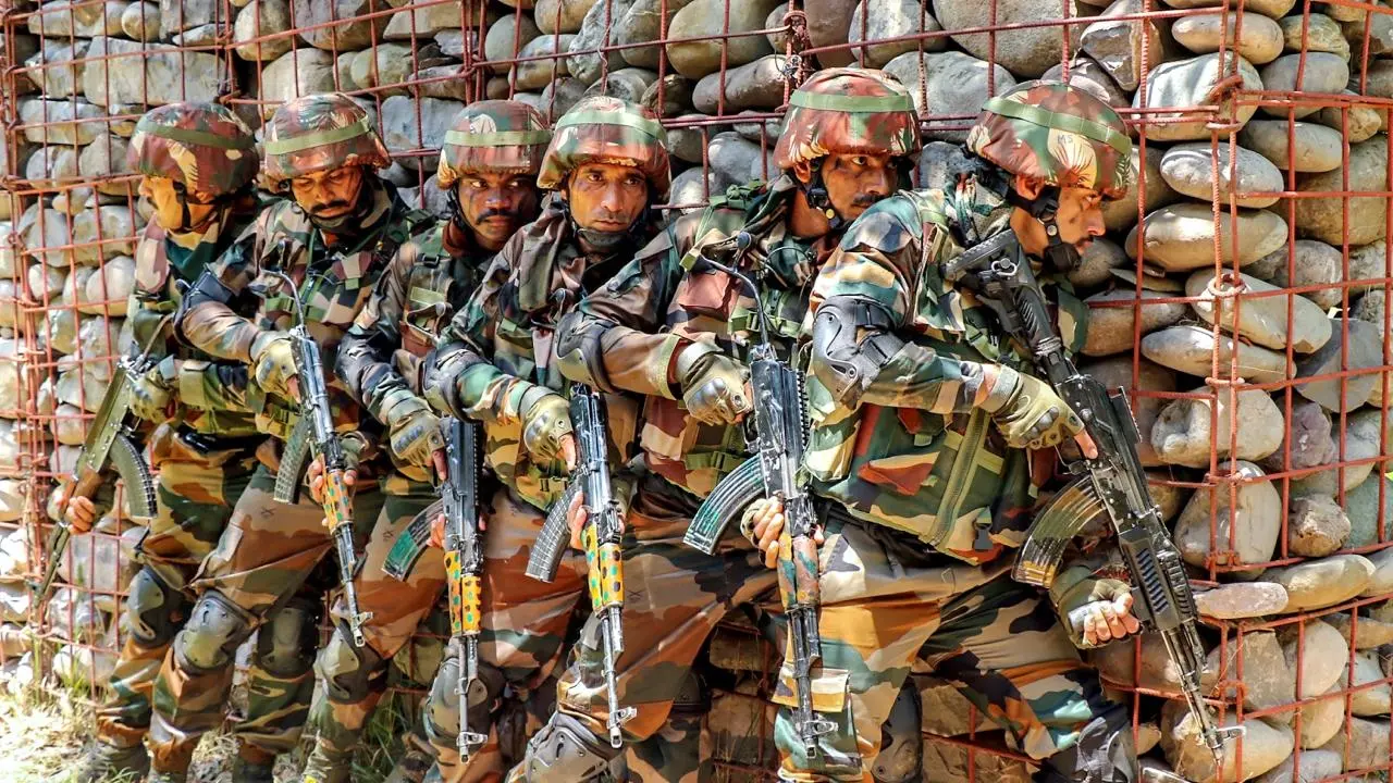 A Day in the Life of an Indian Army Soldier Posted at the Border